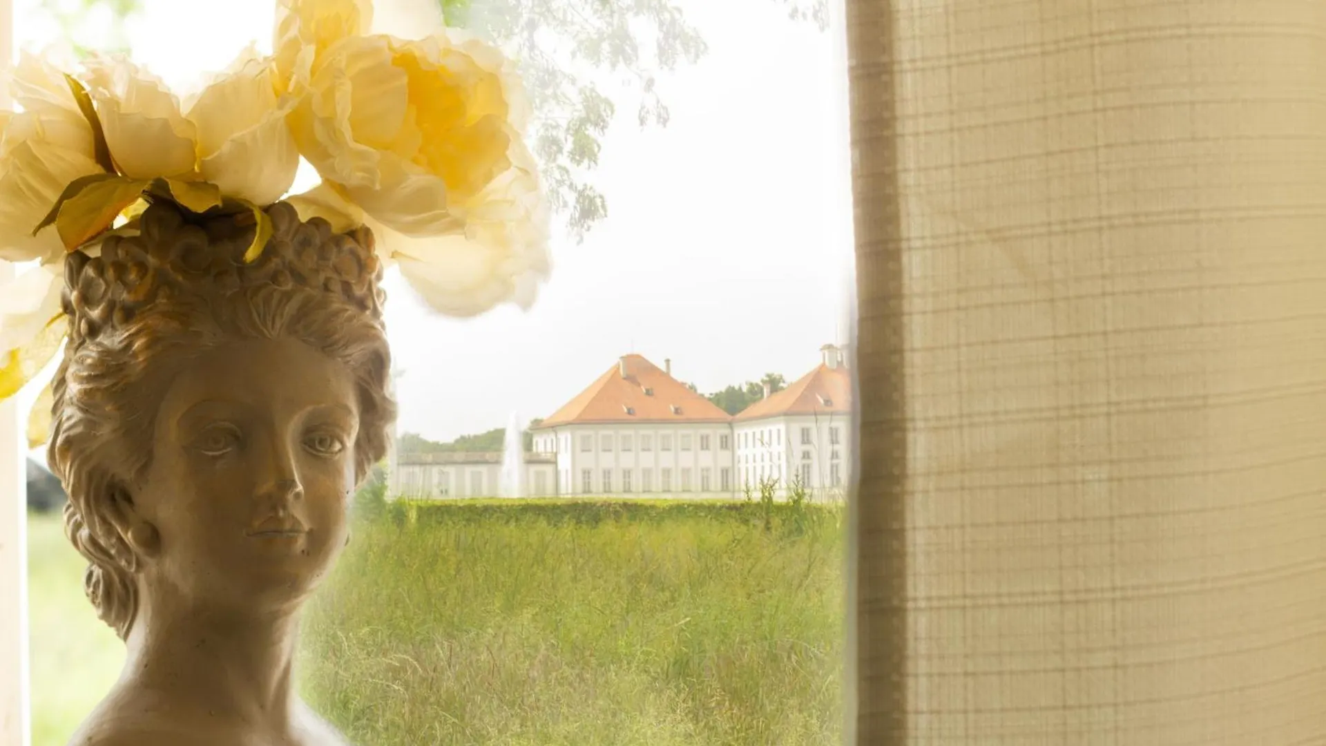 Vis-A-Vis Schloss Nymphenburg - Rondellapartments München